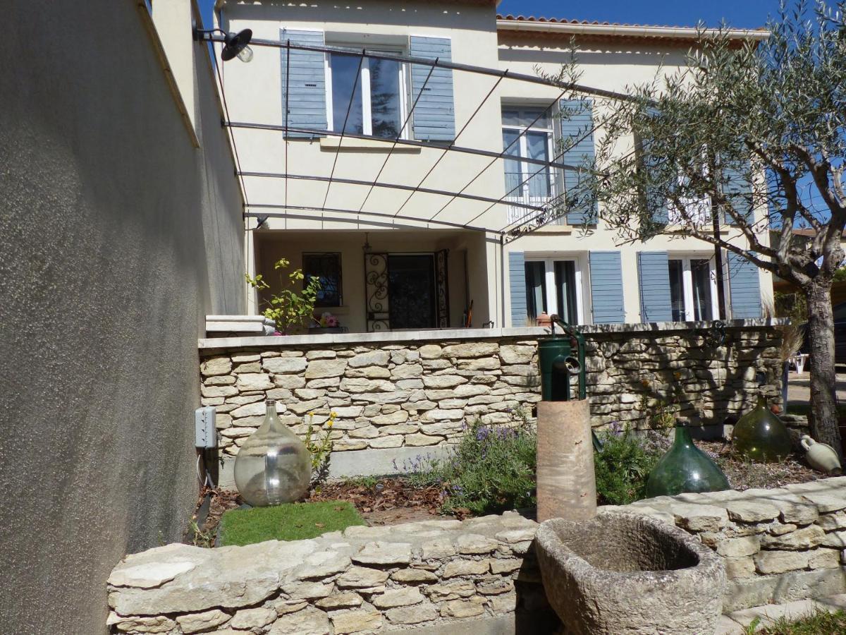 Maison en Provence avec Jardin ombragée et Piscine LʼIsle-sur-la-Sorgue Esterno foto